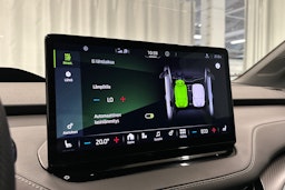 vihreä Skoda Enyaq 2023 kuva 22.