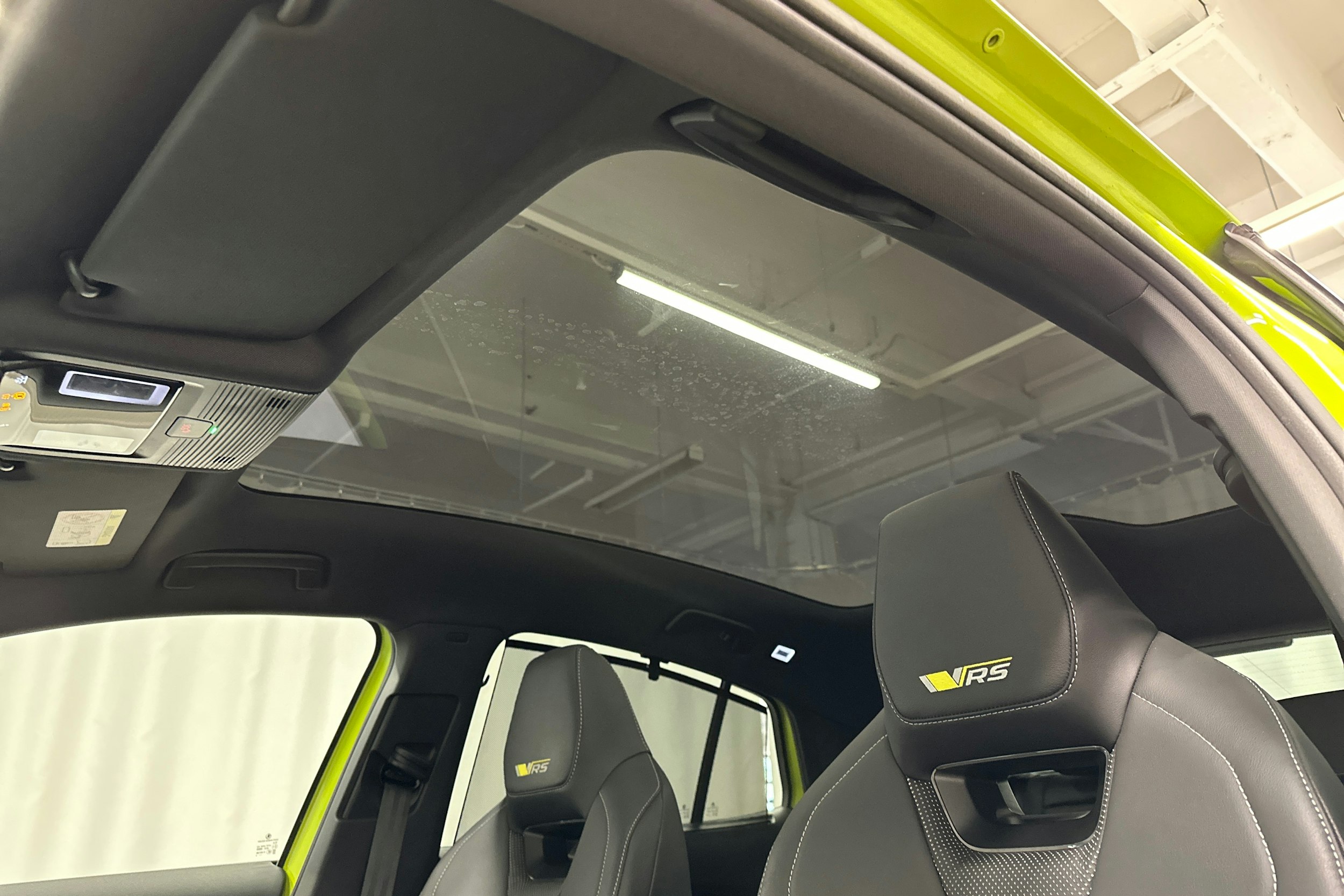 vihreä Skoda Enyaq 2023 kuva 30.