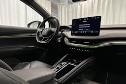 vihreä Skoda Enyaq 2023 kuva 36.