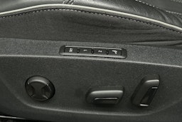 harmaa Skoda Enyaq 2023 kuva 14.