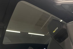 harmaa Skoda Enyaq 2023 kuva 29.