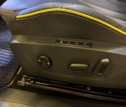 vihreä Skoda Enyaq 2024 kuva 6.