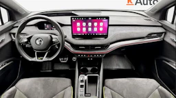 musta Skoda Enyaq 2024 kuva 5.