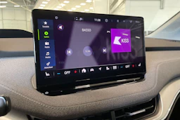 harmaa Skoda Enyaq 2024 kuva 20.