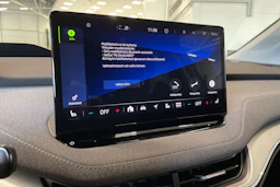 harmaa Skoda Enyaq 2024 kuva 22.