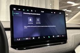 valkoinen Skoda Enyaq 2024 kuva 28.