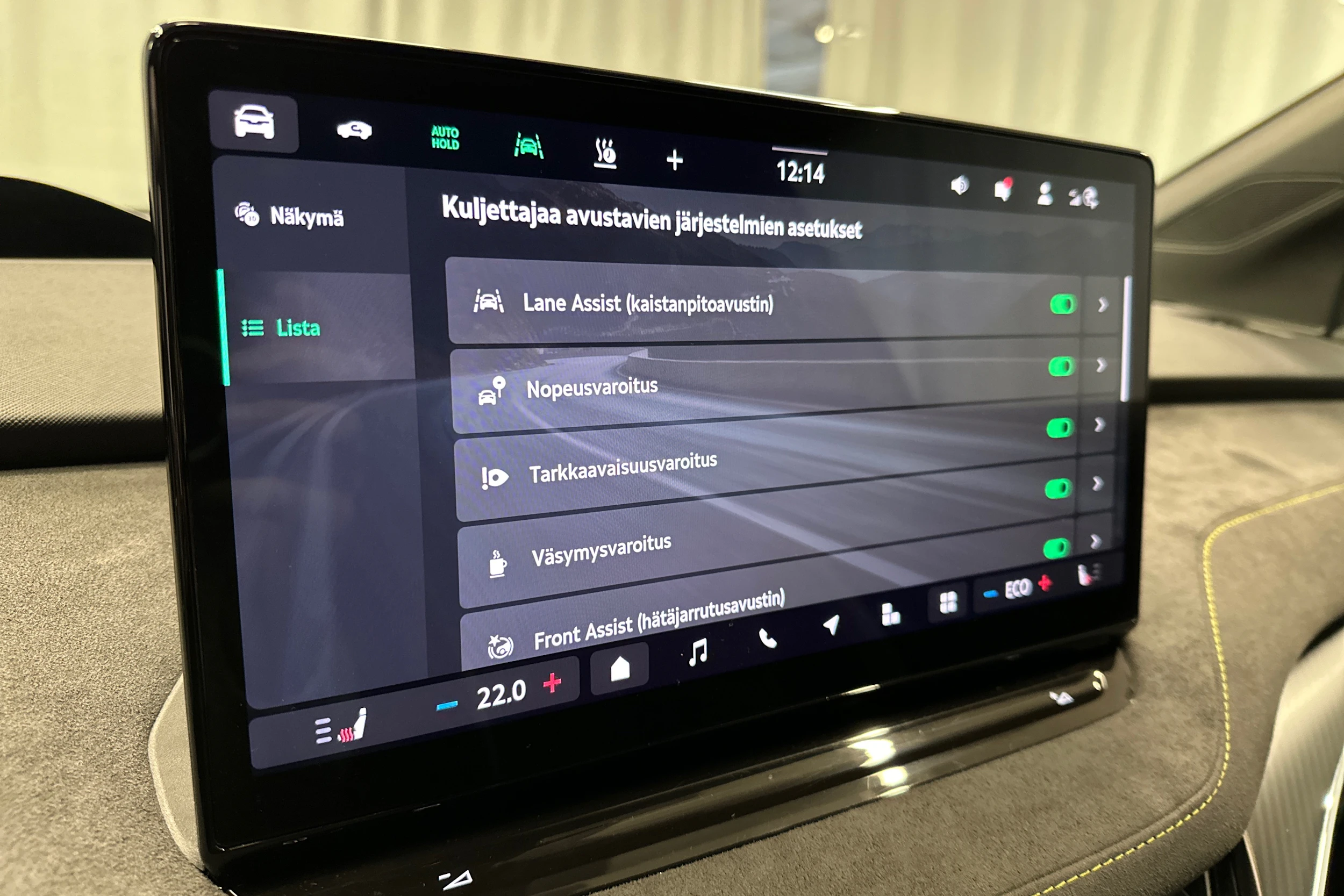 harmaa Skoda Enyaq 2024 kuva 20.