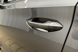 harmaa Skoda Enyaq 2024 kuva 43.