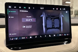 oranssi Skoda Enyaq 2024 kuva 30.