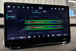 valkoinen Skoda Enyaq 2025 kuva 31.