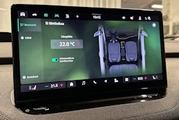 punainen Skoda Enyaq 2025 kuva 33.