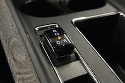 punainen Skoda Enyaq 2025 kuva 37.