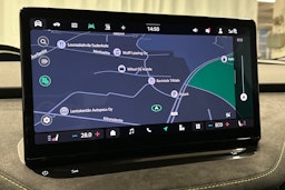 musta Skoda Enyaq 2024 kuva 26.