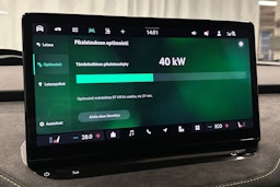 musta Skoda Enyaq 2024 kuva 30.