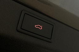 harmaa Skoda Enyaq 2024 kuva 15.