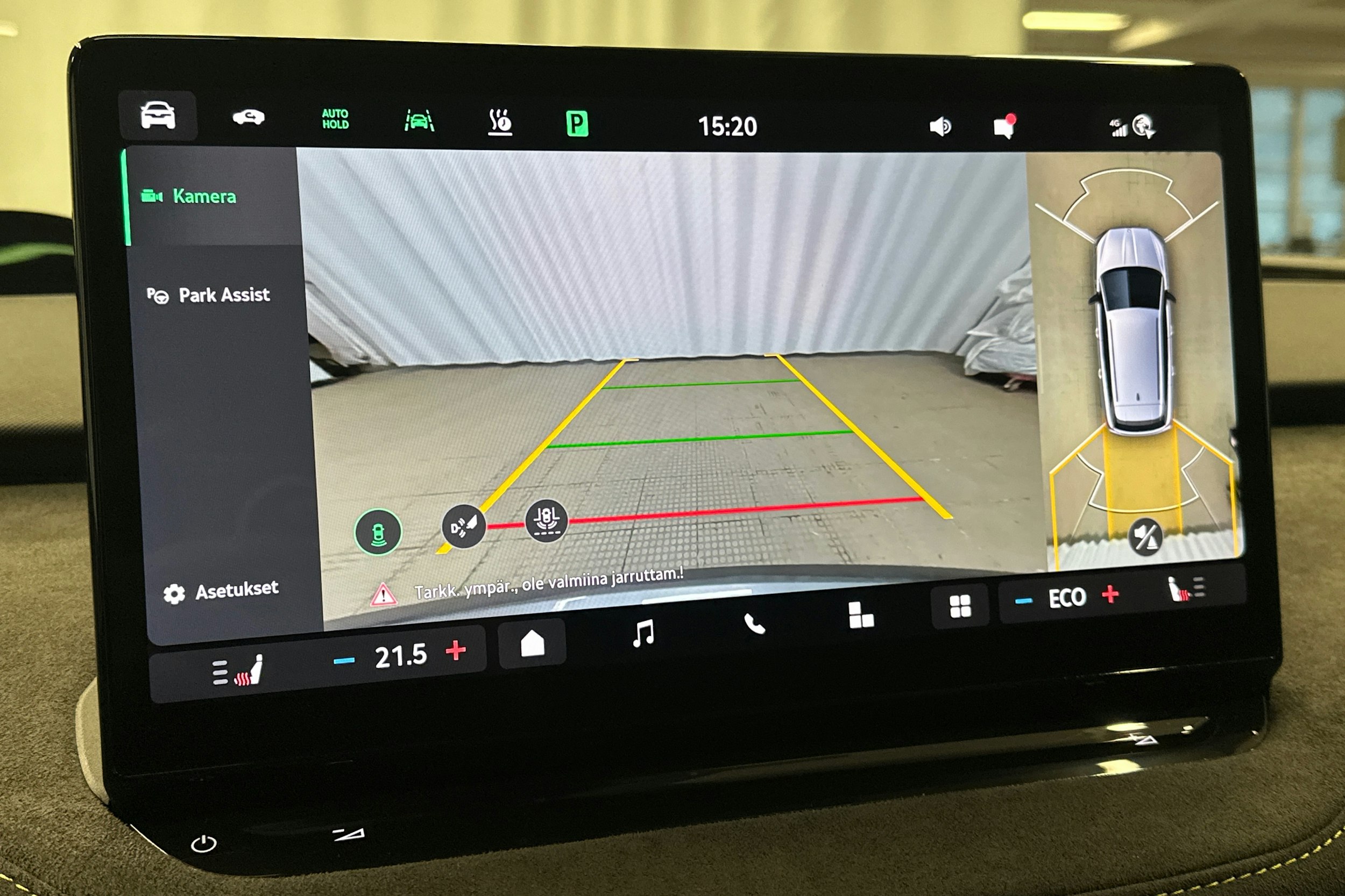 harmaa Skoda Enyaq 2024 kuva 34.