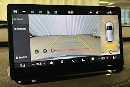 harmaa Skoda Enyaq 2024 kuva 34.