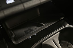 harmaa Skoda Enyaq 2024 kuva 36.