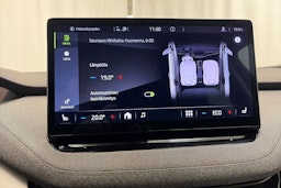 harmaa Skoda Enyaq 2023 kuva 24.