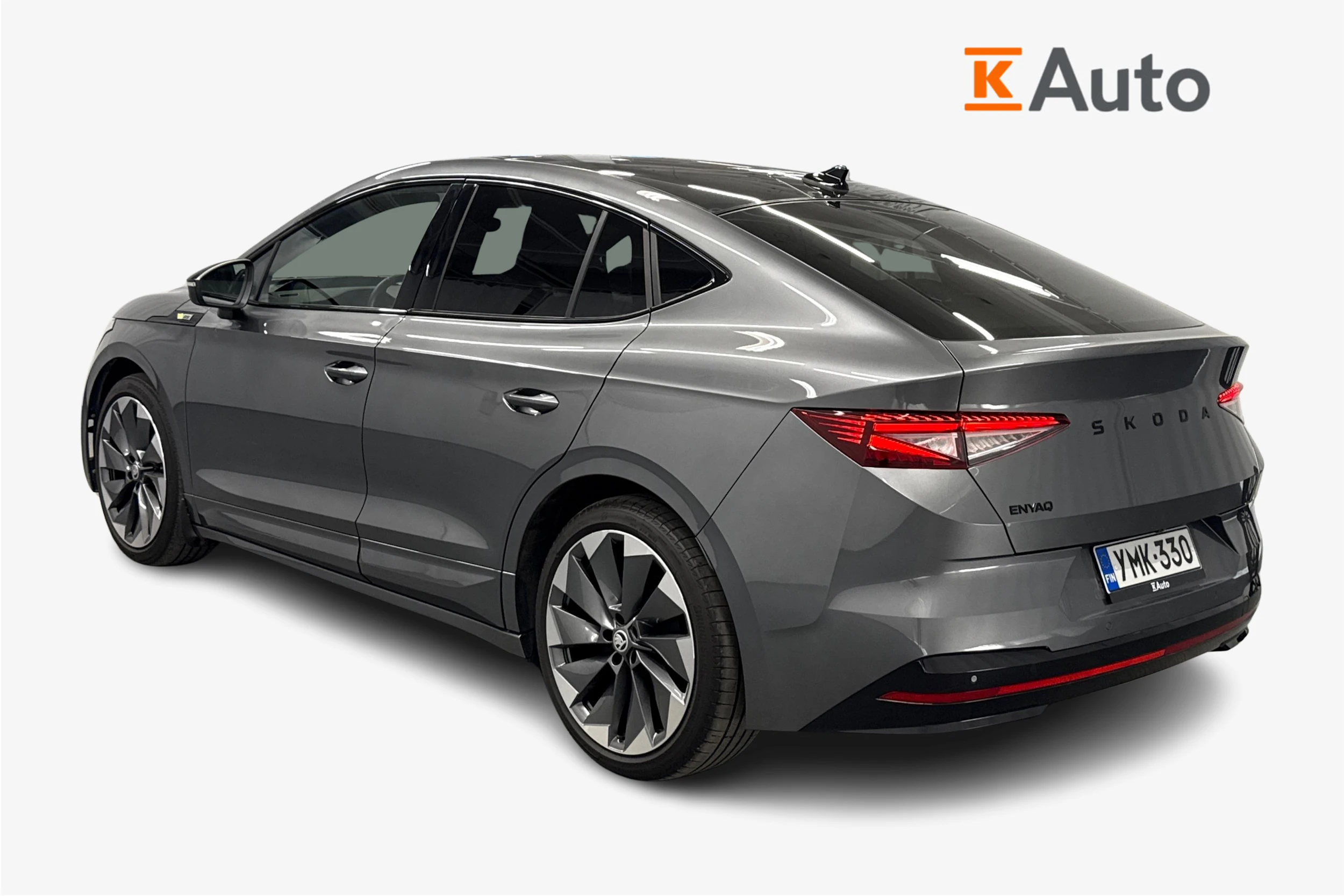 harmaa Skoda Enyaq 2024 kuva 3.