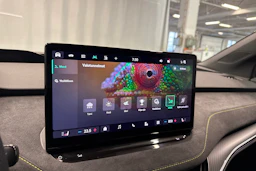 harmaa Skoda Enyaq 2024 kuva 23.