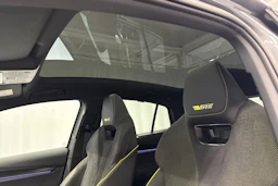 harmaa Skoda Enyaq 2024 kuva 33.