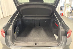 harmaa Skoda Enyaq 2024 kuva 34.