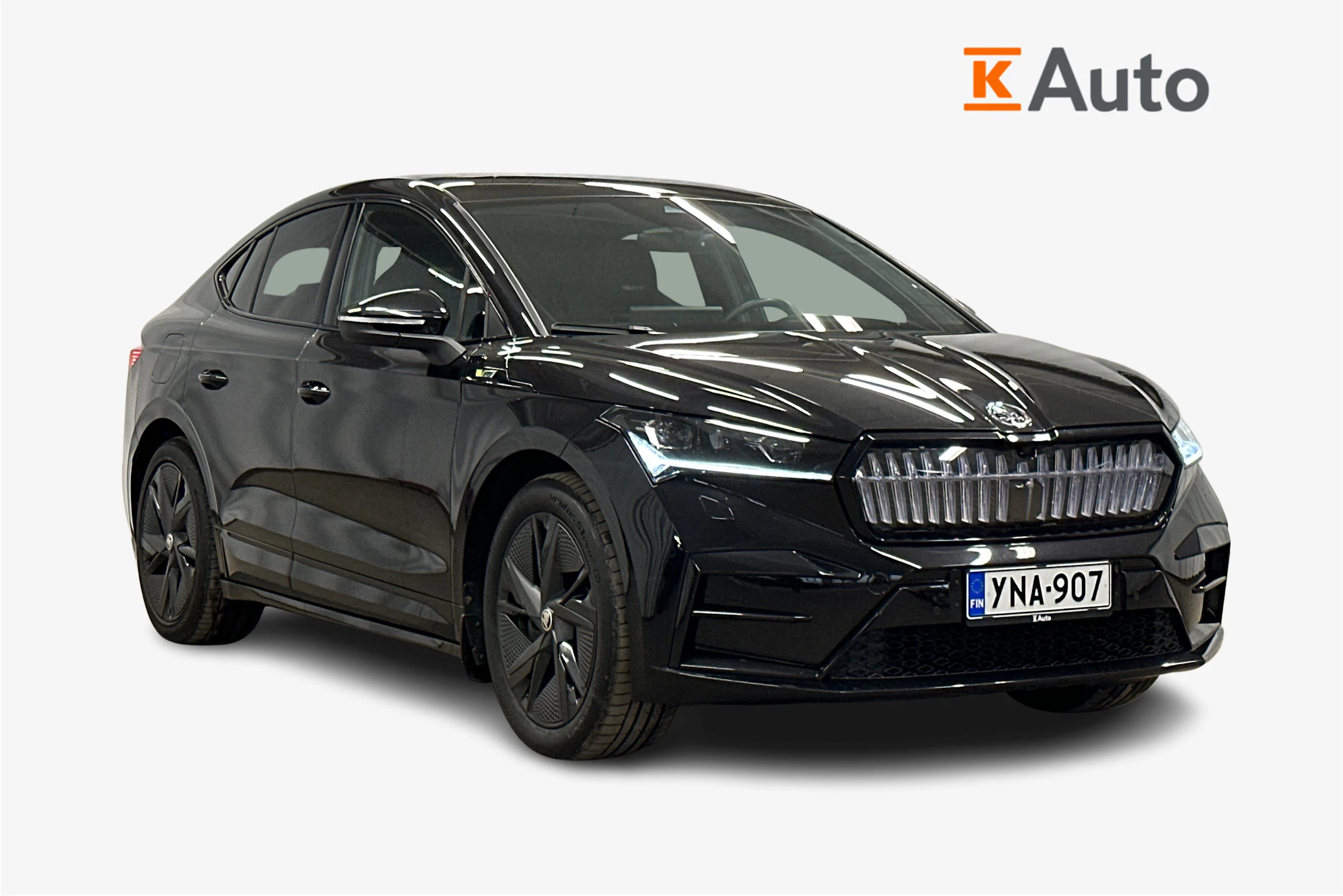 musta Skoda Enyaq 2024 kuva 1.