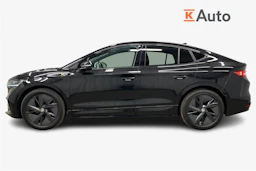 musta Skoda Enyaq 2024 kuva 5.