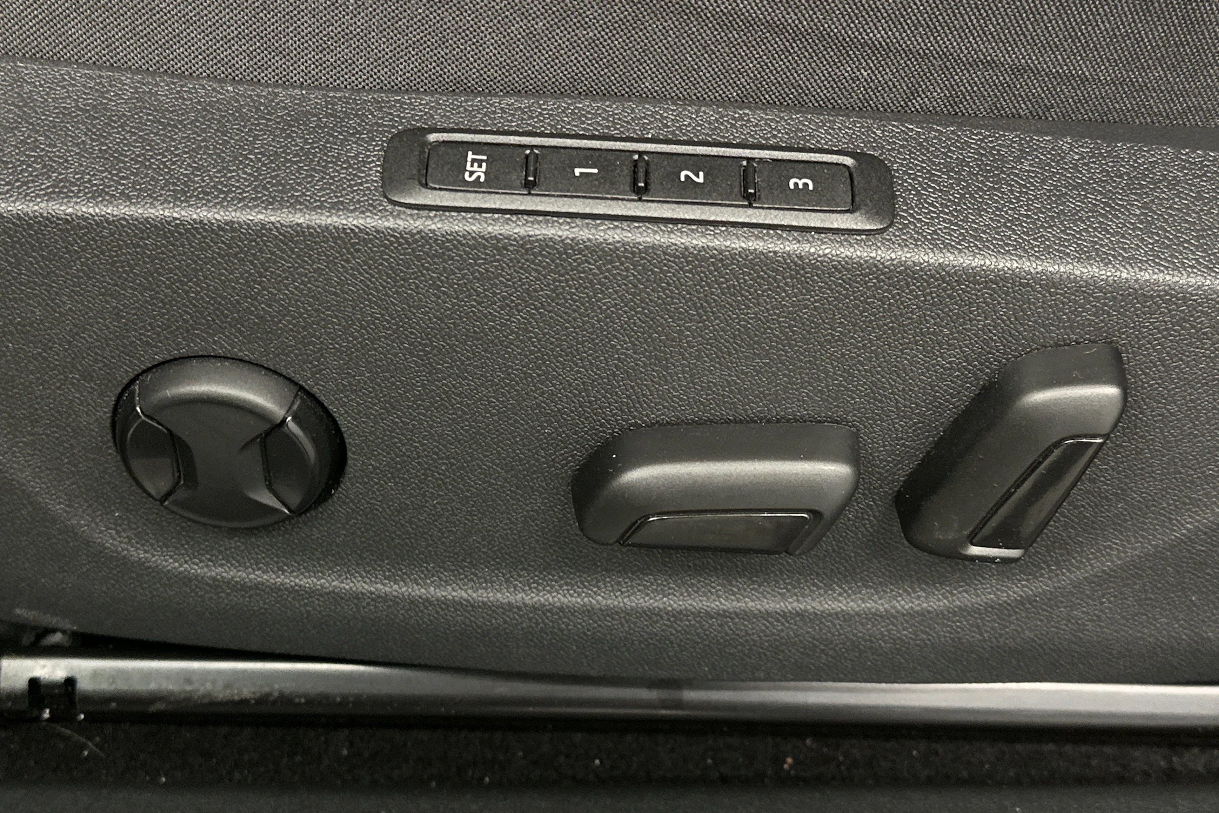 vihreä Skoda Enyaq 2024 kuva 20.