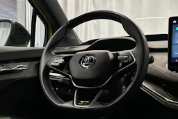 vihreä Skoda Enyaq 2024 kuva 21.