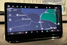vihreä Skoda Enyaq 2024 kuva 28.