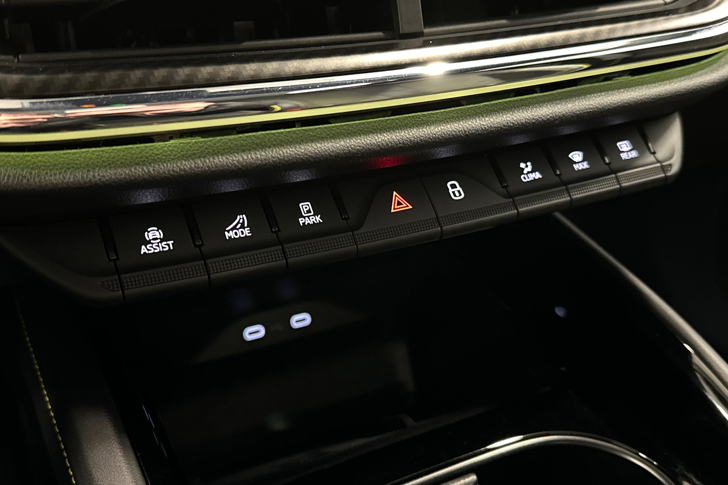 vihreä Skoda Enyaq 2024 kuva 35.