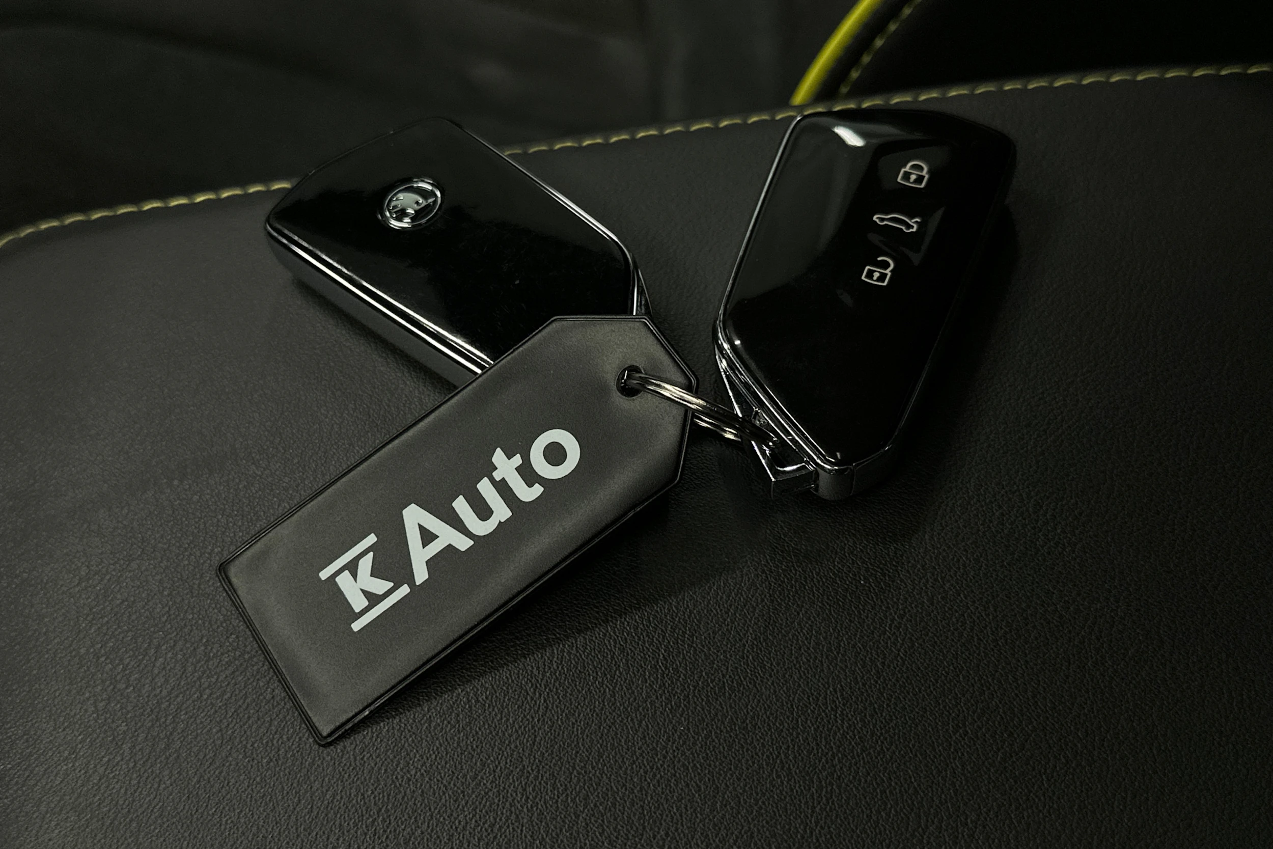 vihreä Skoda Enyaq 2024 kuva 38.