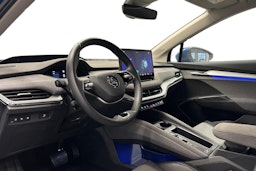 sininen Skoda Enyaq 2025 kuva 3.