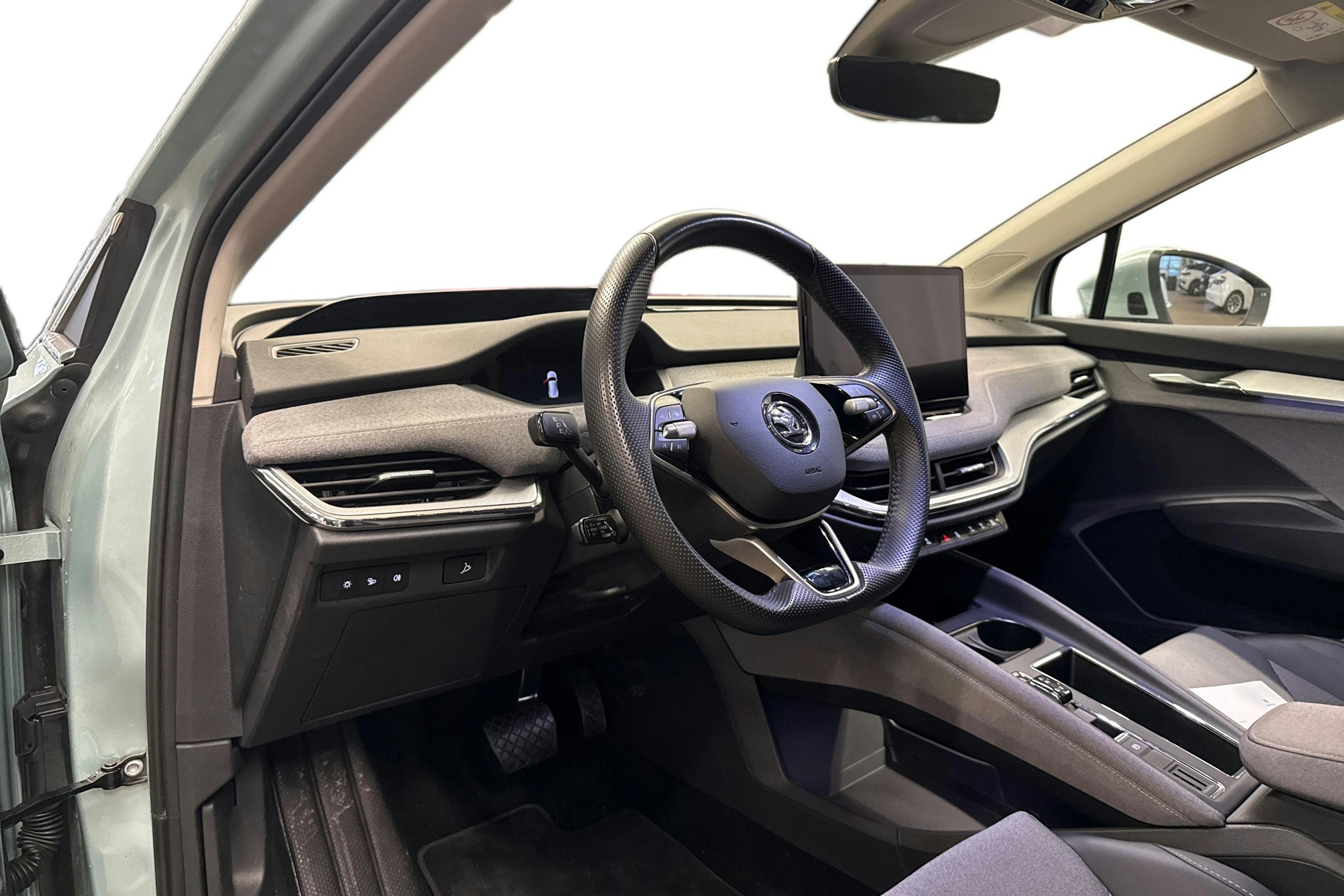 hopea Skoda Enyaq 2025 kuva 3.