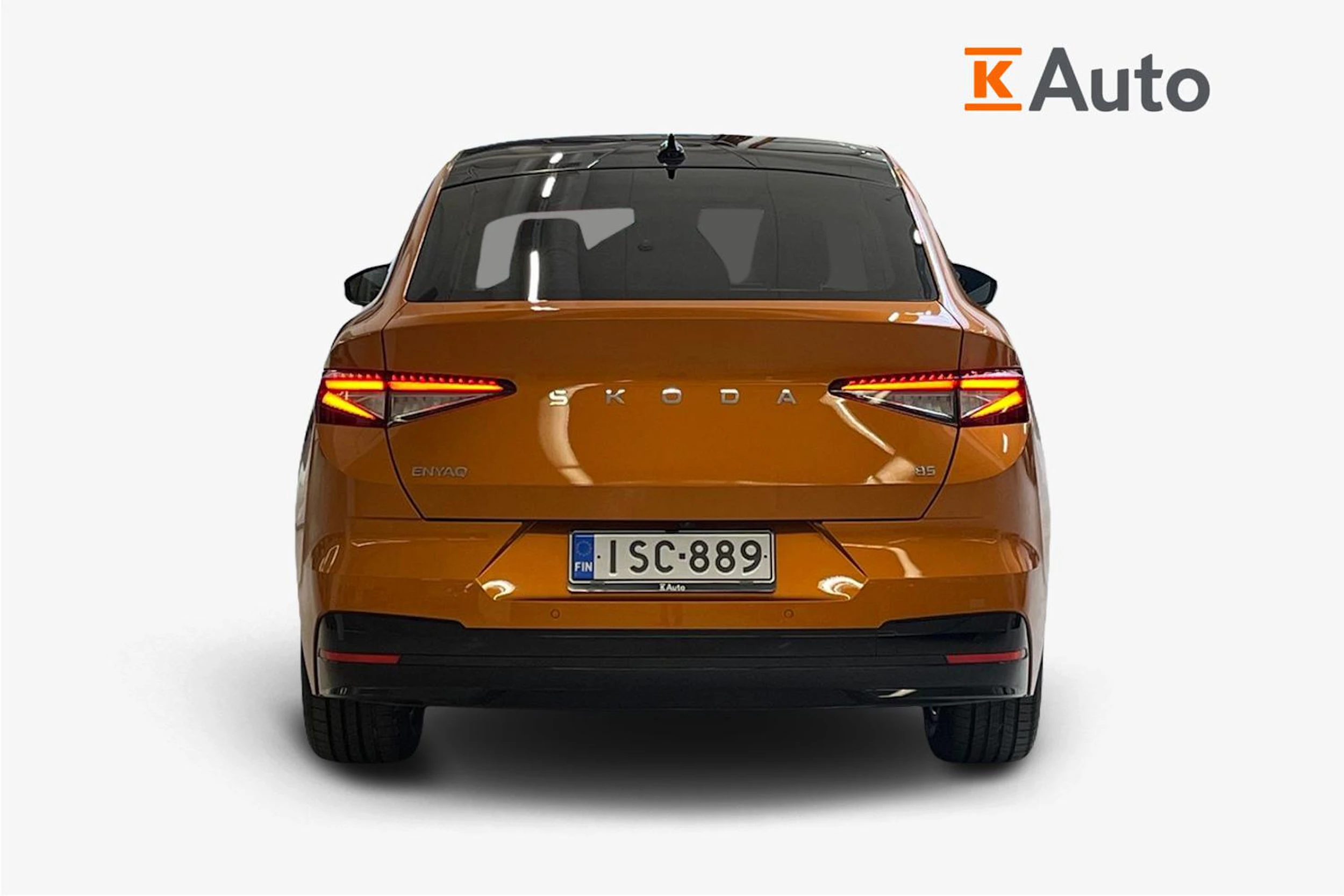 oranssi Skoda Enyaq 2025 kuva 3.