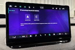 punainen Skoda Enyaq 2025 kuva 27.