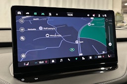 punainen Skoda Enyaq 2025 kuva 25.