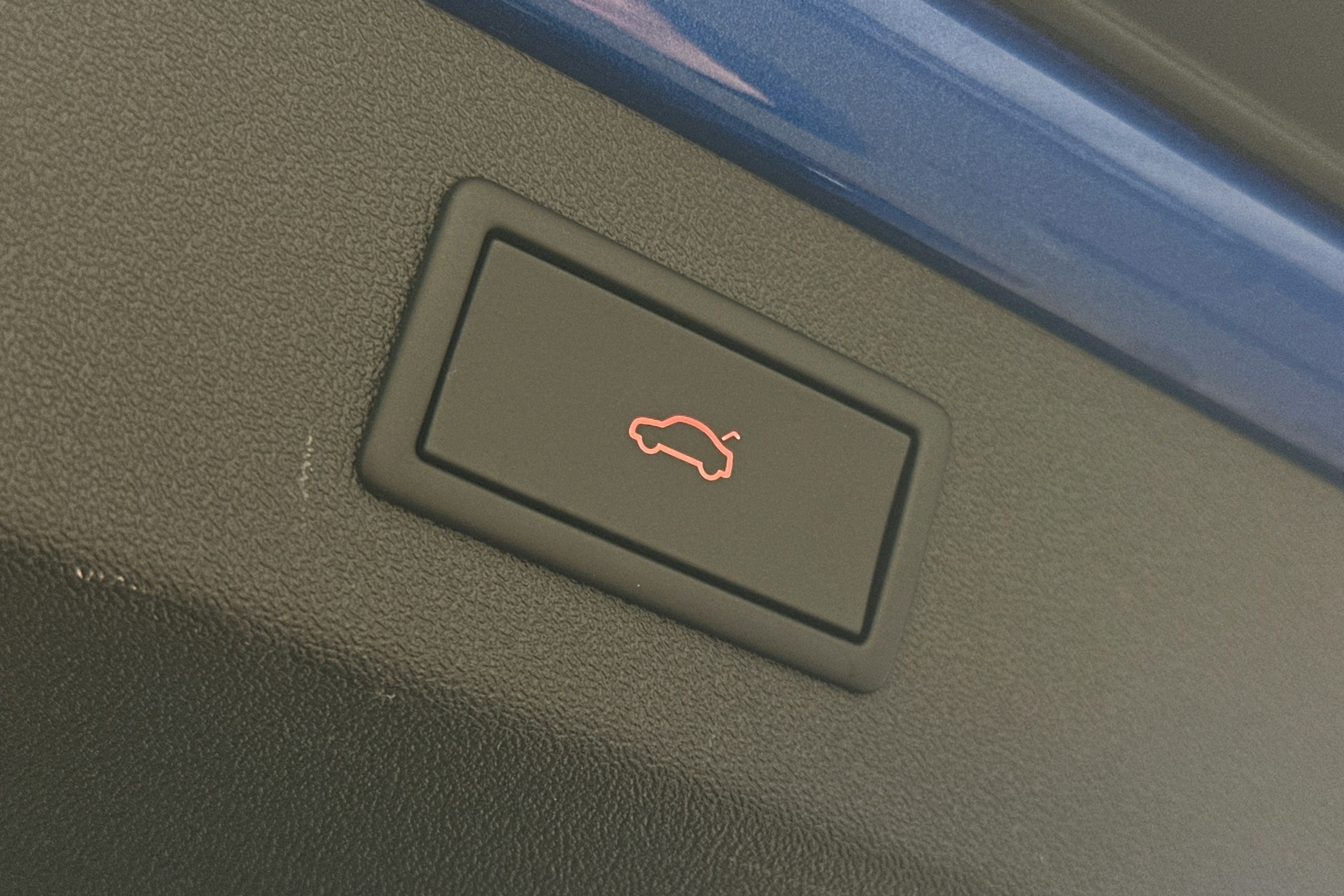 sininen Skoda Enyaq 2025 kuva 15.