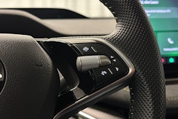 sininen Skoda Enyaq 2025 kuva 23.