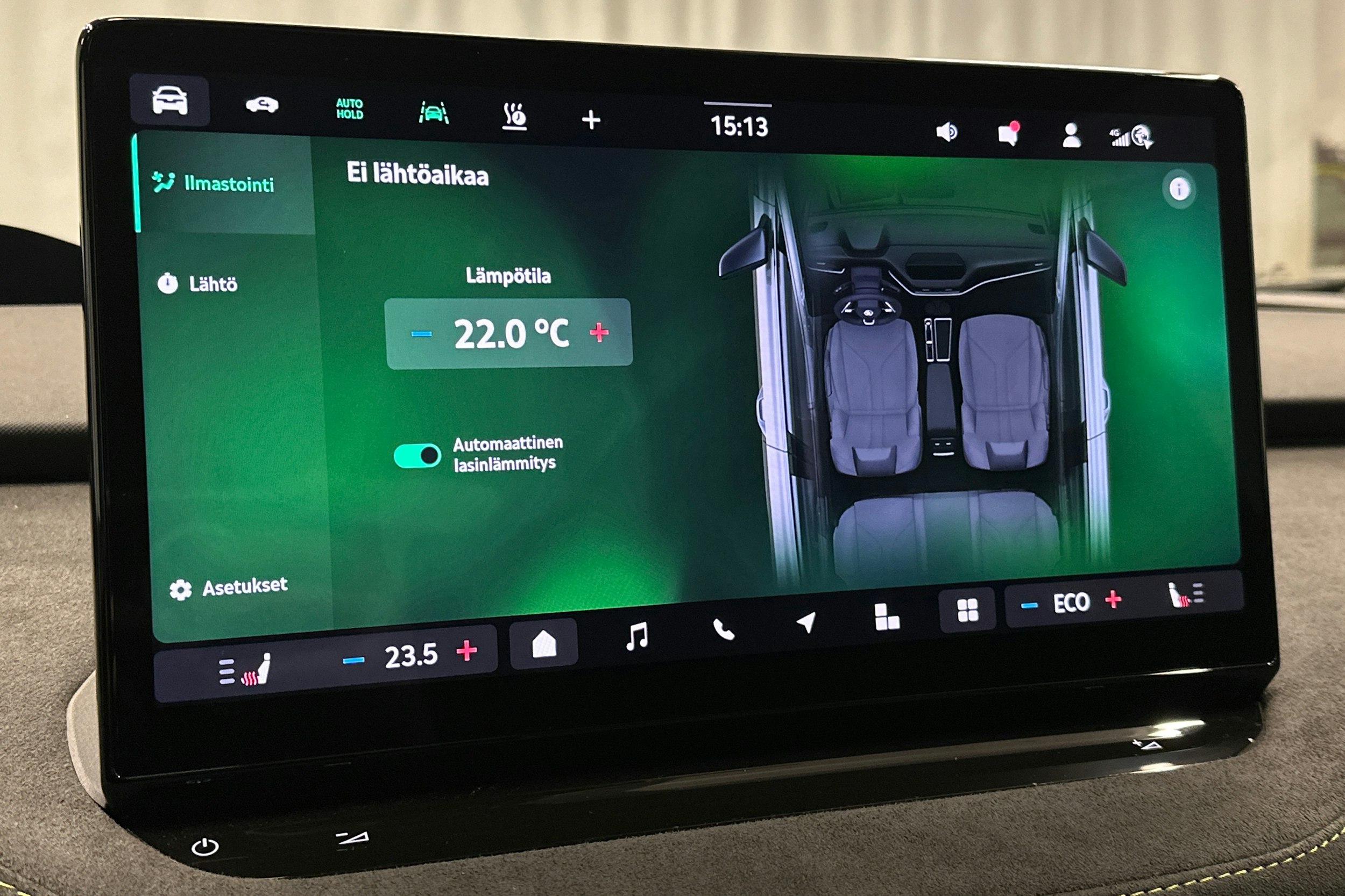 sininen Skoda Enyaq 2025 kuva 32.