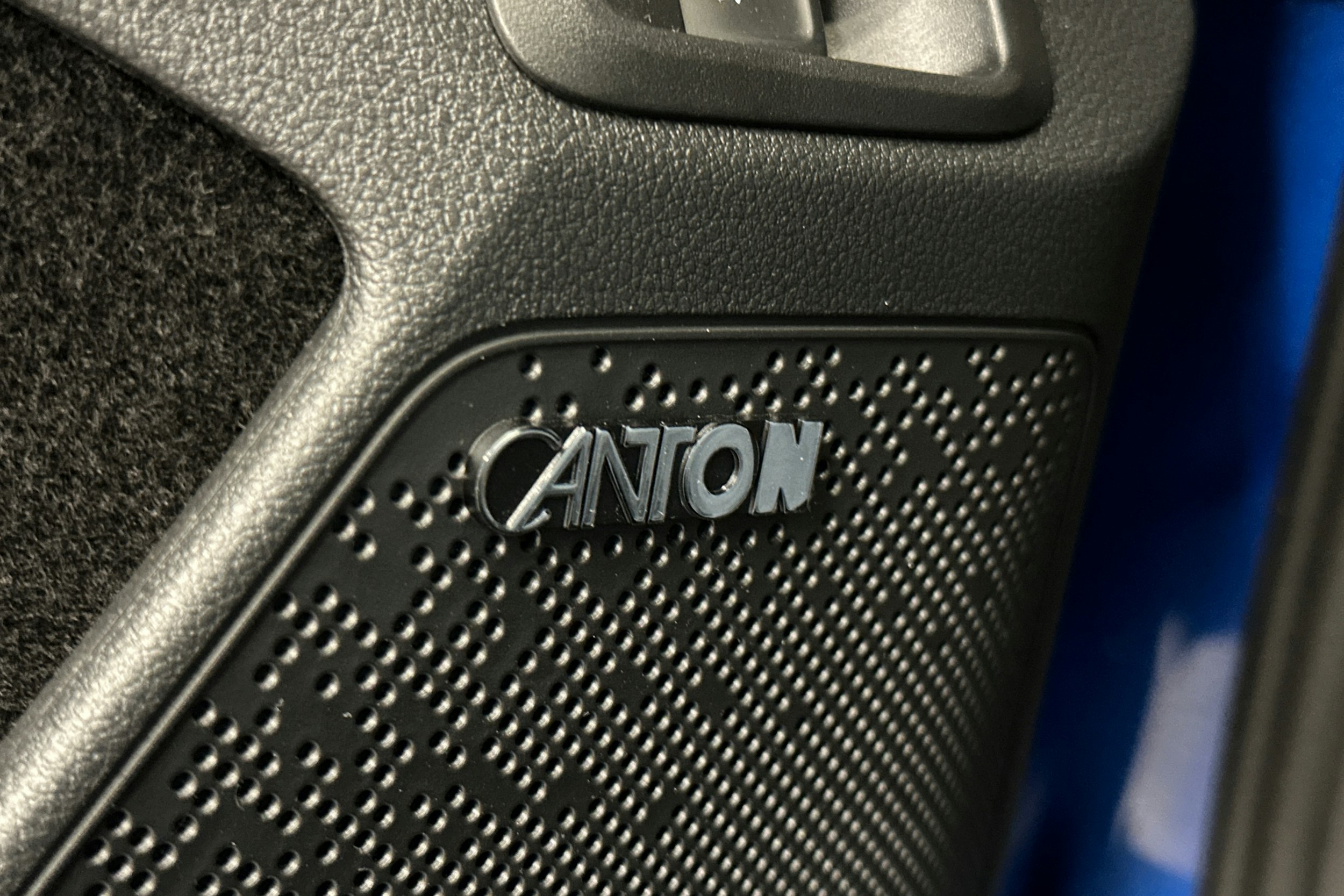 sininen Skoda Enyaq 2025 kuva 37.