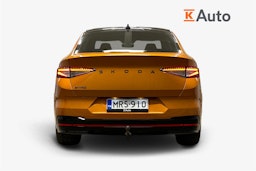 oranssi Skoda Enyaq 2025 kuva 3.