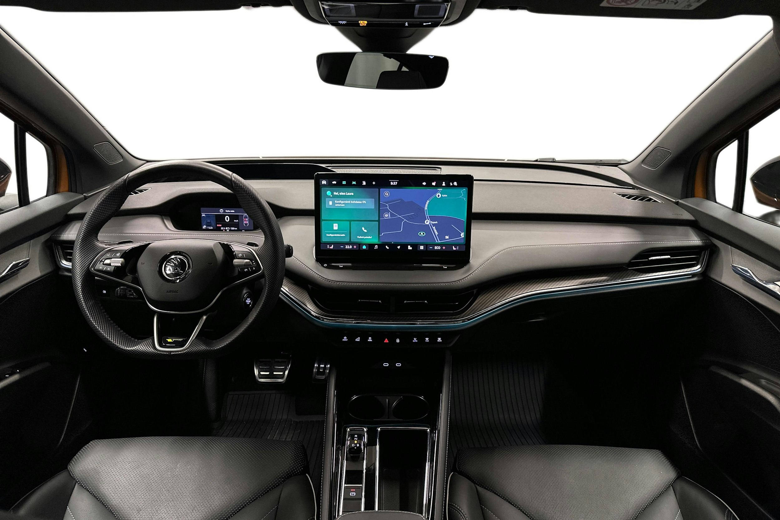 oranssi Skoda Enyaq 2025 kuva 9.
