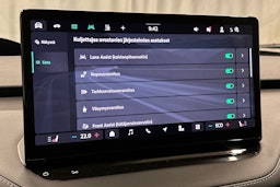 oranssi Skoda Enyaq 2025 kuva 30.