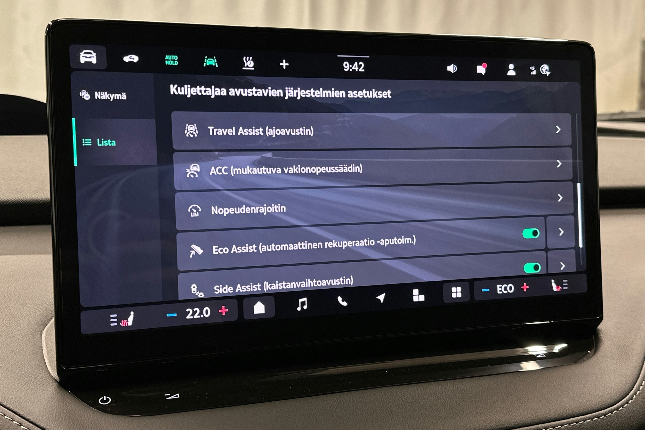 oranssi Skoda Enyaq 2025 kuva 31.