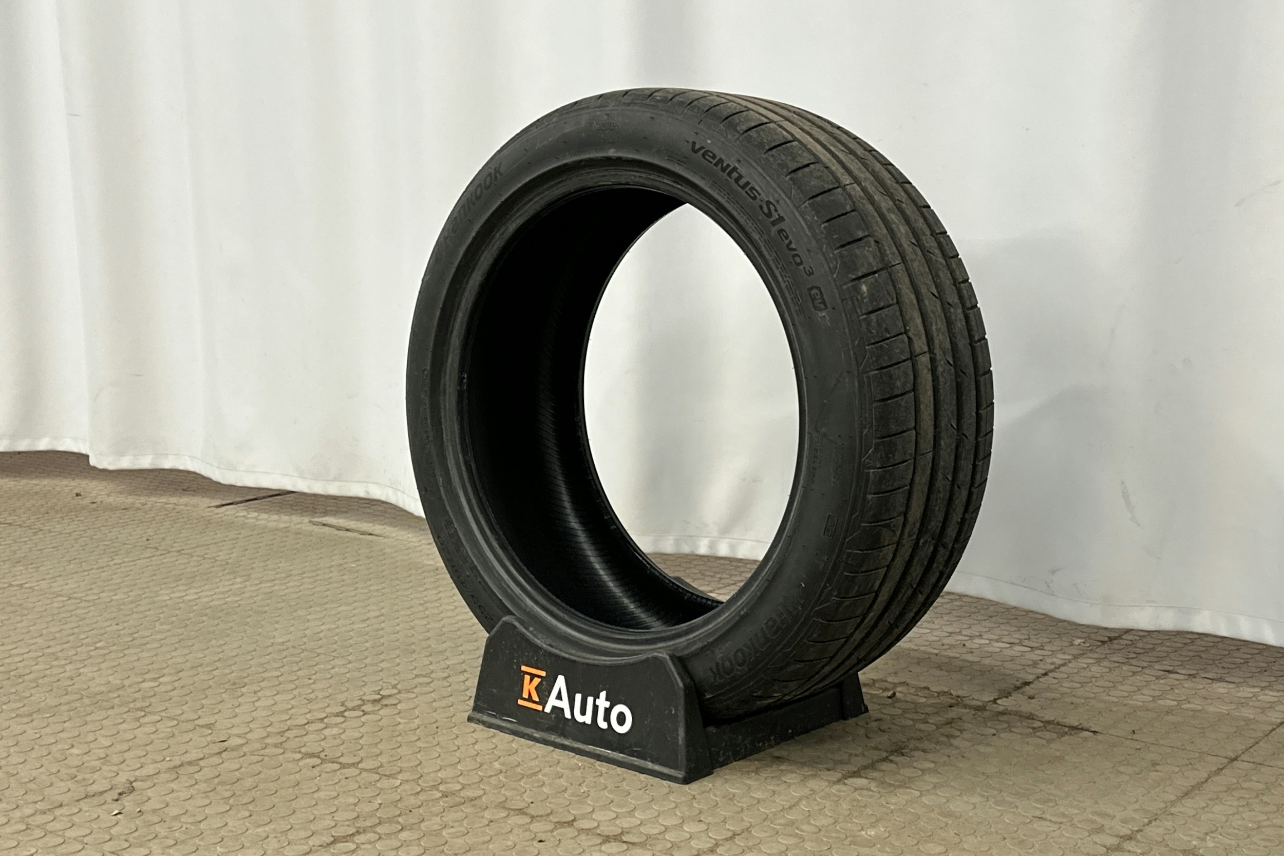 hopea Skoda Enyaq 2025 kuva 13.