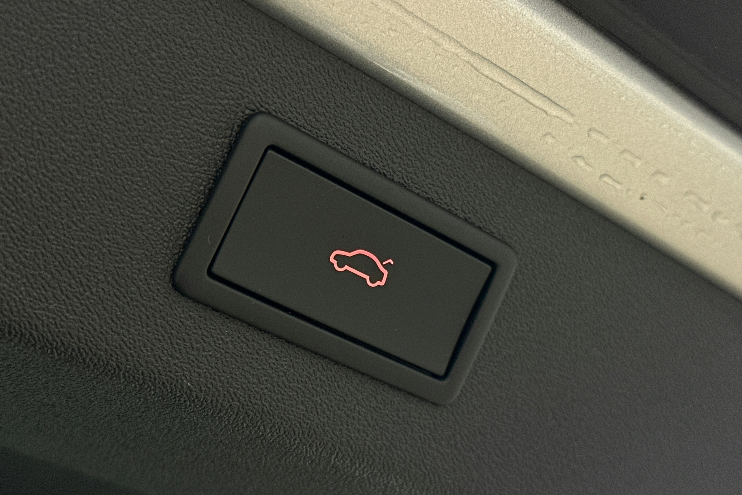 hopea Skoda Enyaq 2025 kuva 15.