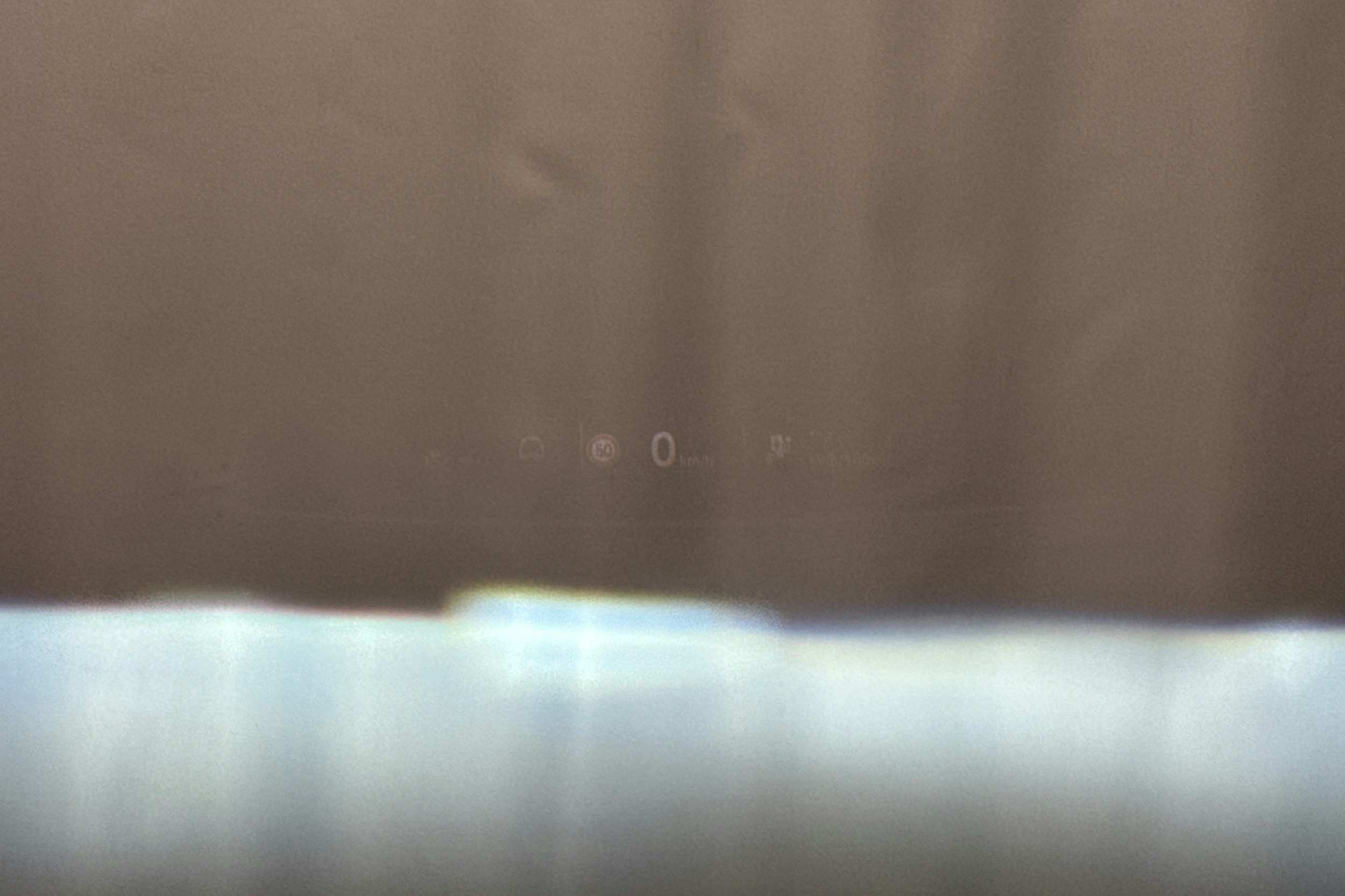 valkoinen Skoda Enyaq 2025 kuva 23.